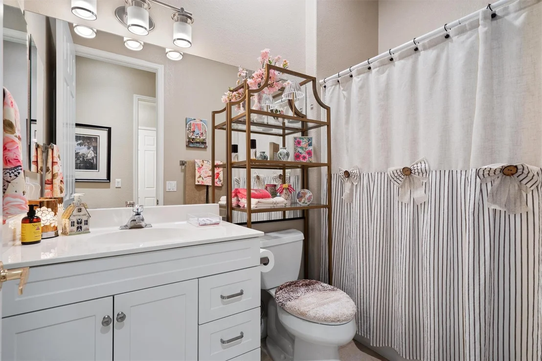 Photo of 115 Durango TRL