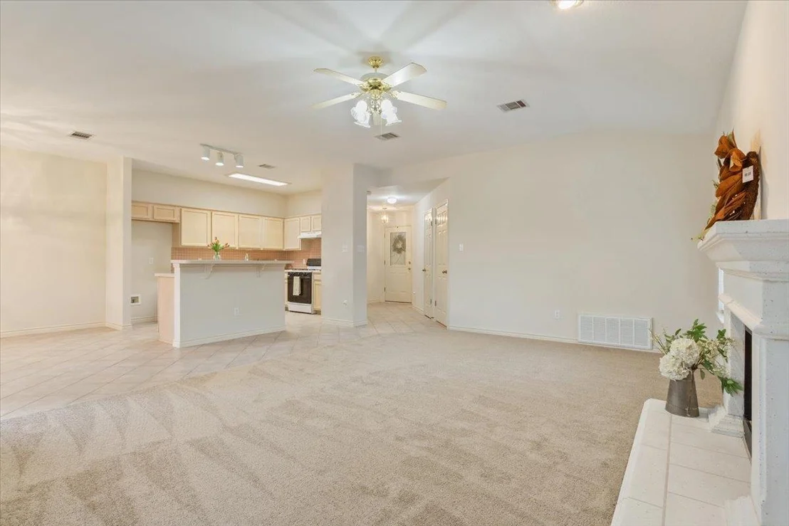 Photo of 2601 Grist LN
