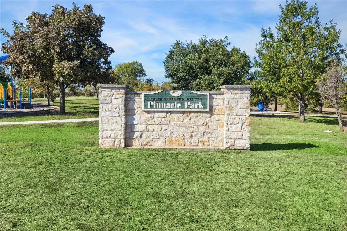 Photo of 330 Precipice WAY
