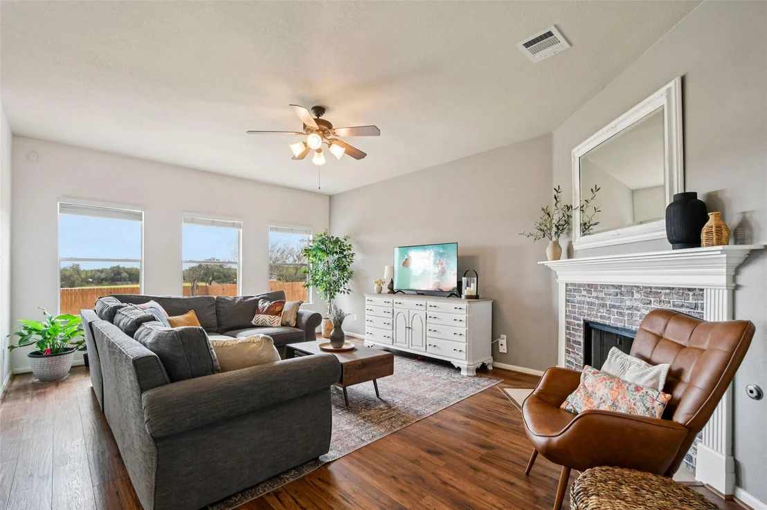 Photo of 410 Rosedale BLVD