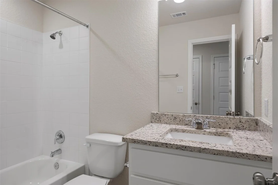 Photo of 2412 Jack Nora WAY