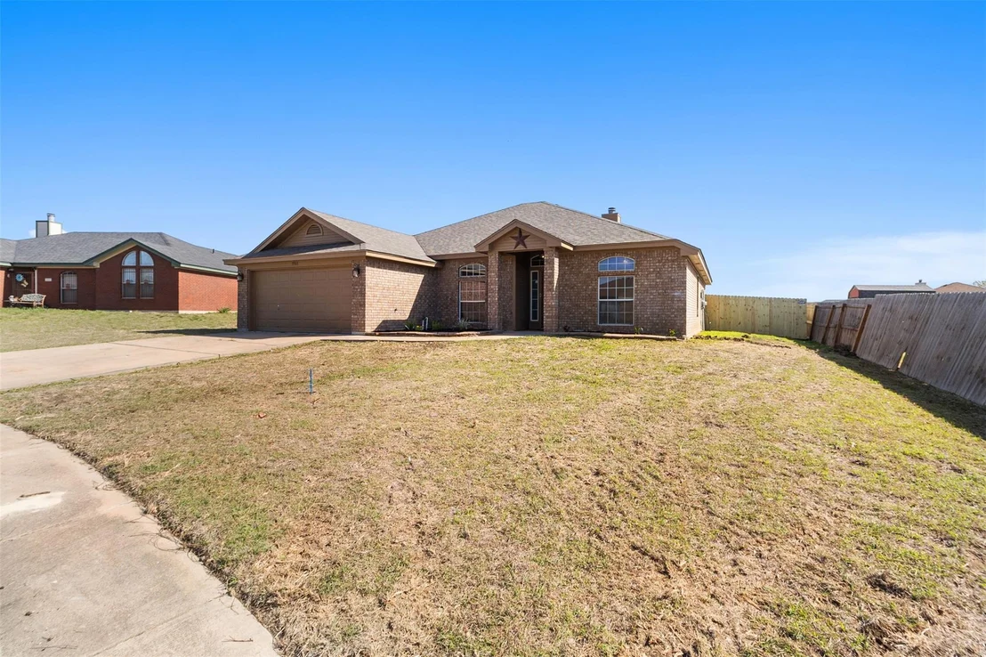 Photo of 3903 Mustang DR
