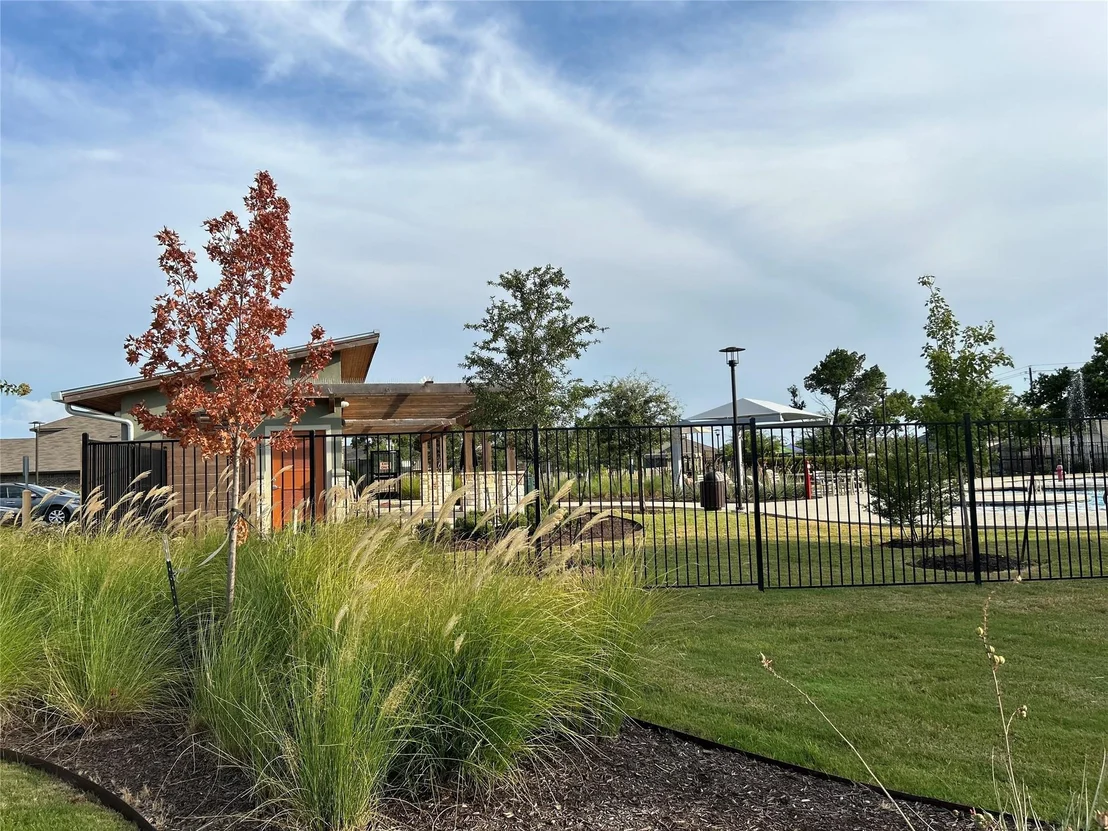 Photo of 3501 Blazeby DR