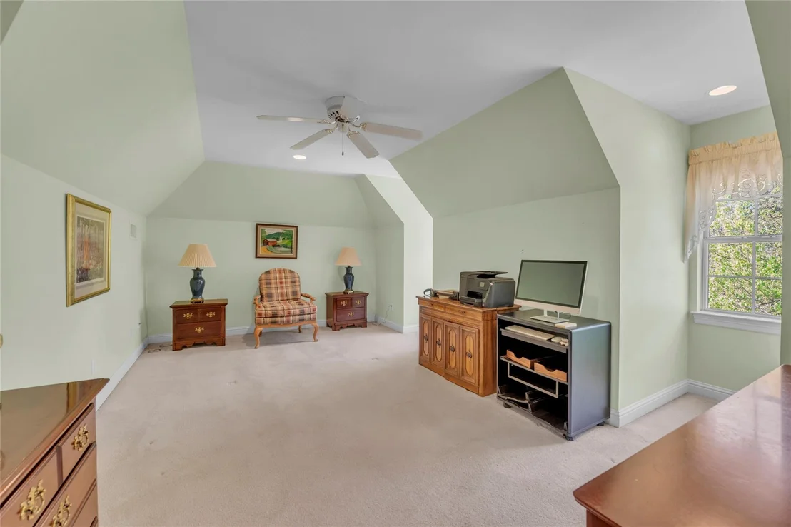 Photo of 2034 Oak Glen DR
