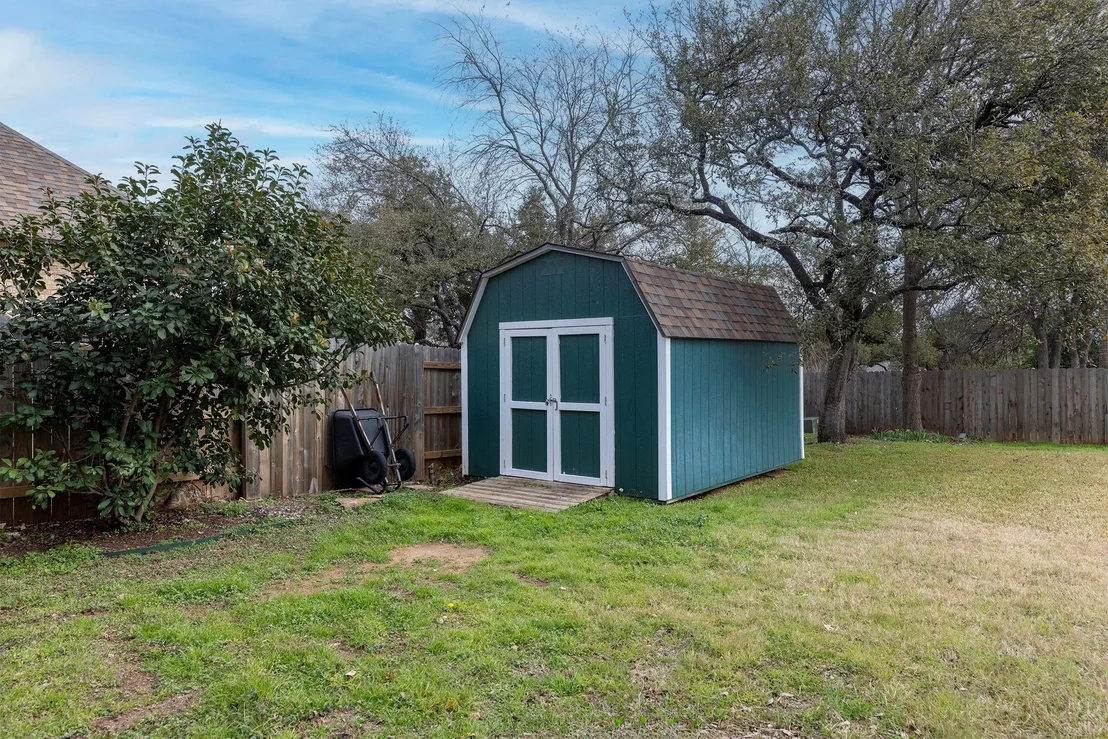 Photo of 3607 Curtis DR