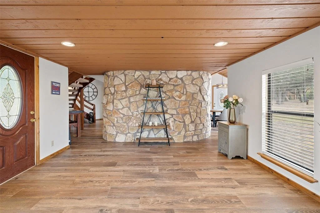 Photo of 318 Coventry RD