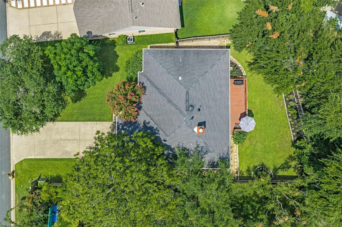 Photo of 9131 Edwardson LN