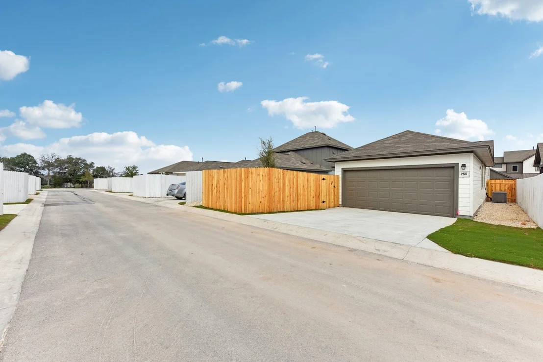 Photo of 124 Tenny LN