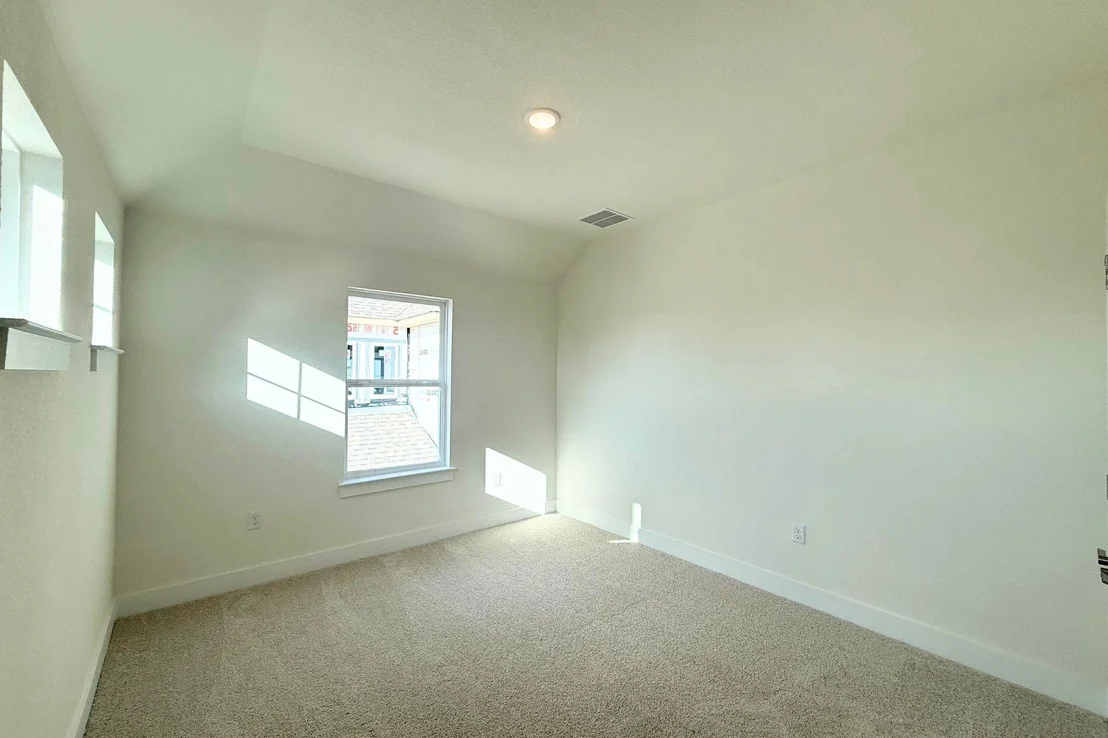 Photo of 19601 Erna DR