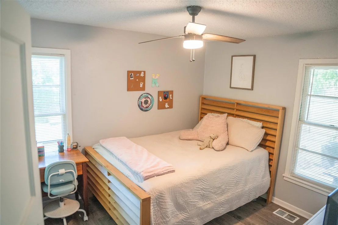 Photo of 1120 Nix RD