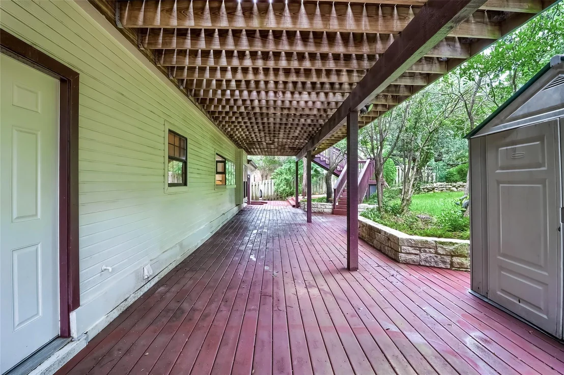 Photo of 213 Hurst Creek RD