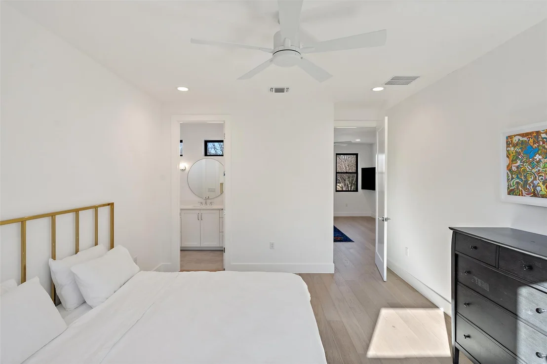 Photo of 1101 Emerald Forest CV