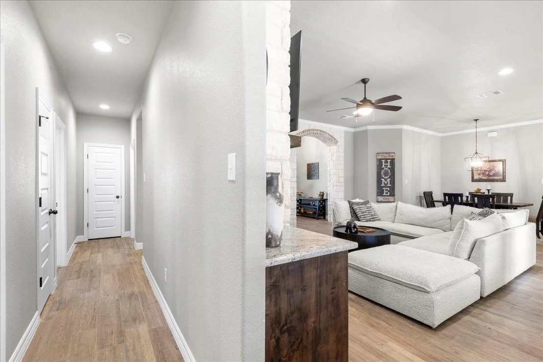 Photo of 3810 Green Tree LOOP