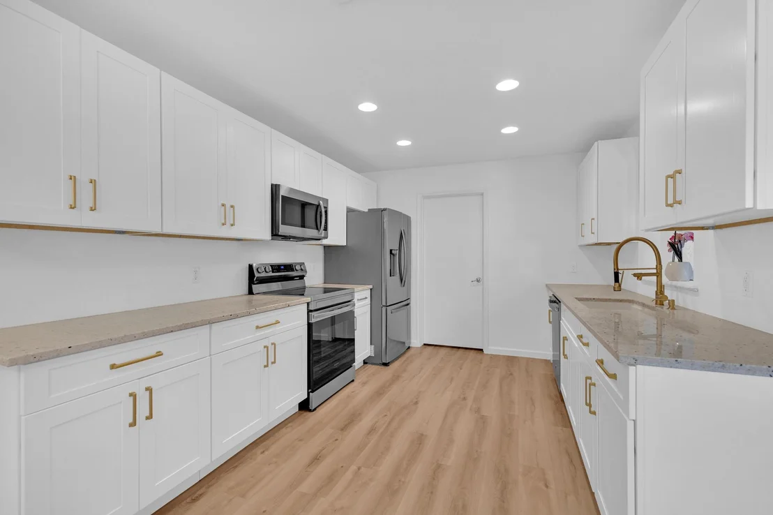 Photo of 9012 Elfen CV