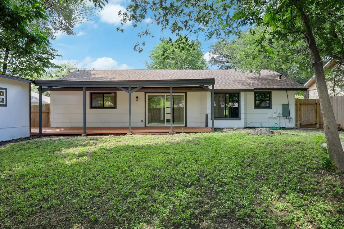 Photo of 1708 Raven DR