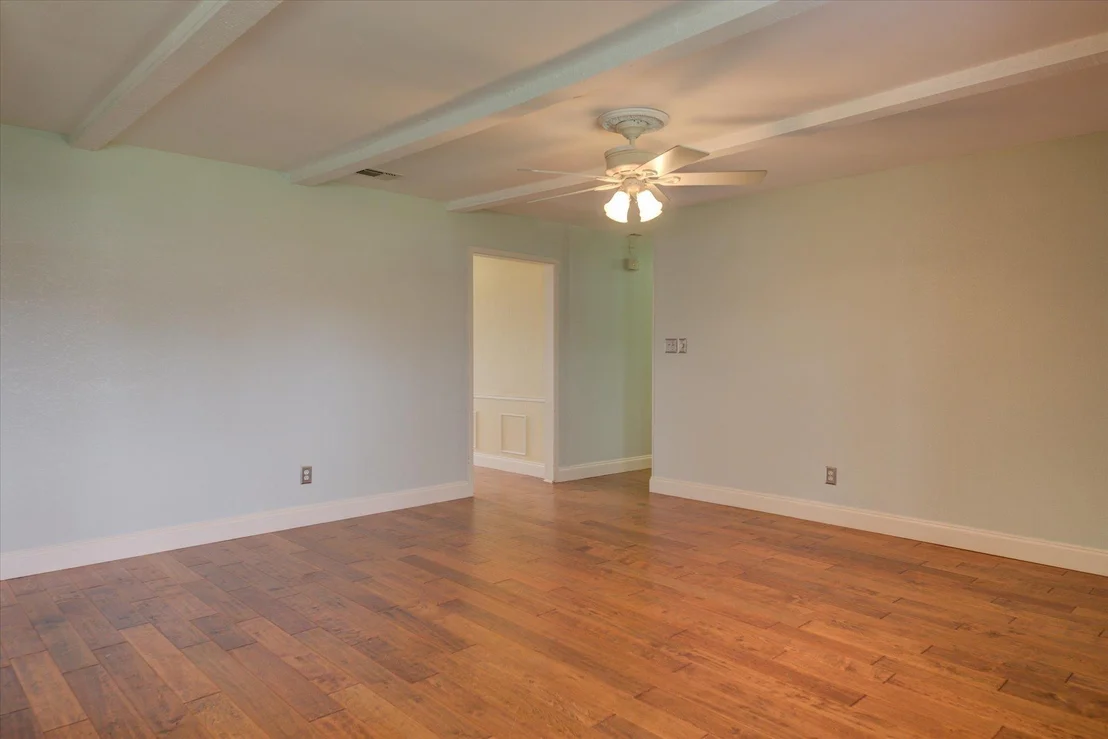 Photo of 1100 Colony North DR