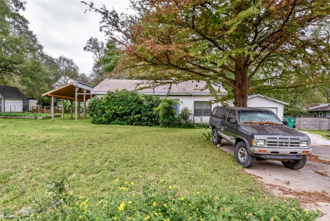 Photo of 1800 Rockcliff RD
