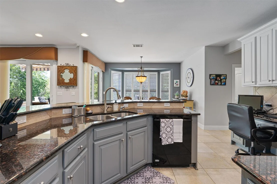 Photo of 301 Goose Island DR