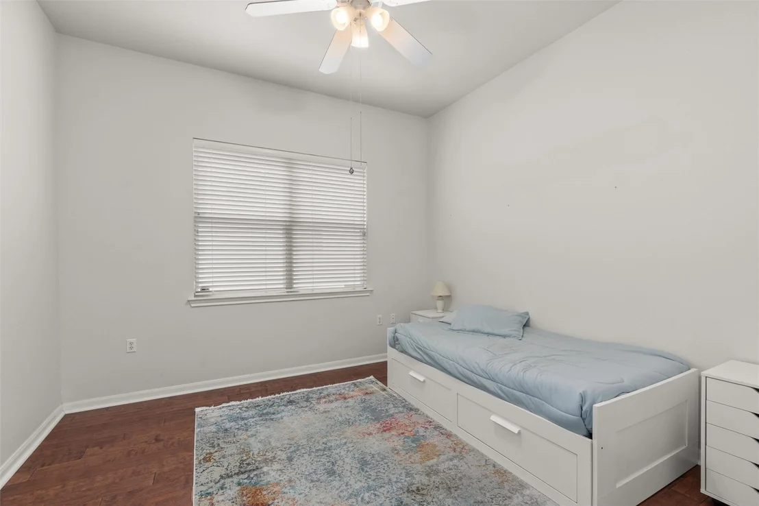 Photo of 110 Persimmon LN