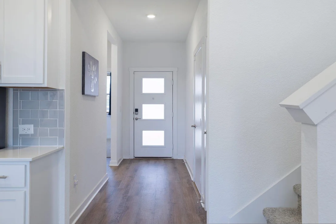 Photo of 7402 Sagira PATH