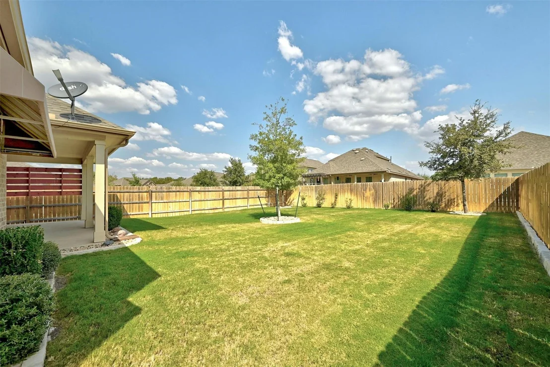 Photo of 638 Stonewood LN