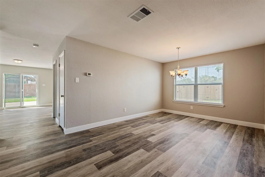 Photo of 1809 Vanderhill CV
