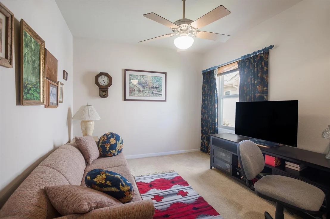 Photo of 103 Everest CT