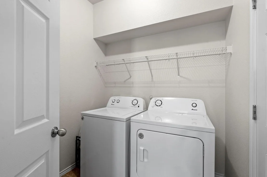 Photo of 136 Regent CV