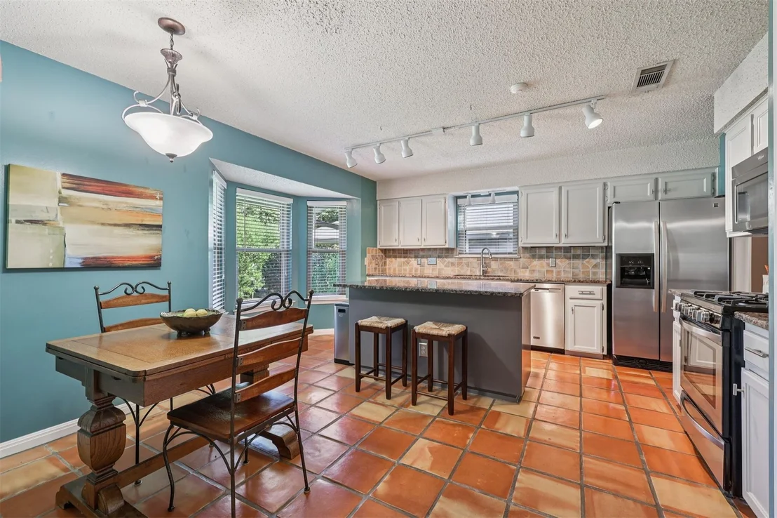Photo of 5831 Secrest DR