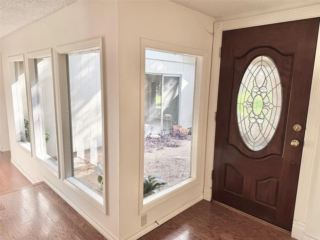 Photo of 11906 Brookwood CIR