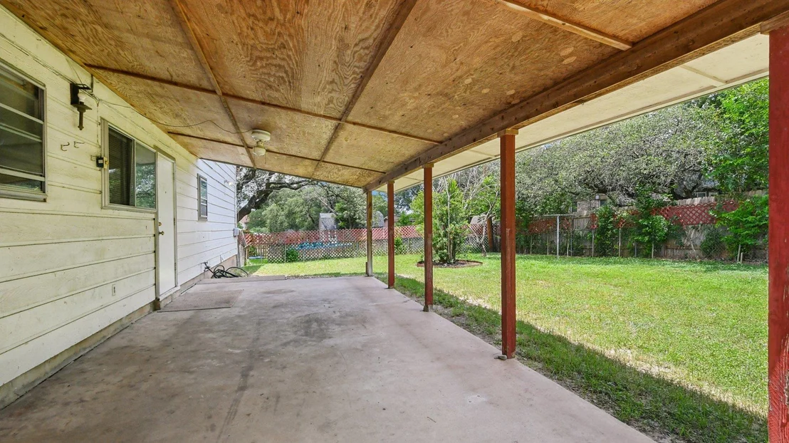 Photo of 8401 Tecumseh DR