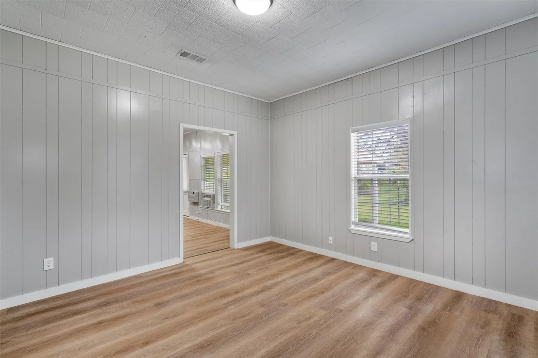 Photo of 303 Cedar ST