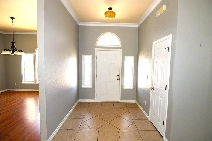 Photo of 2003 Walker Place BLVD