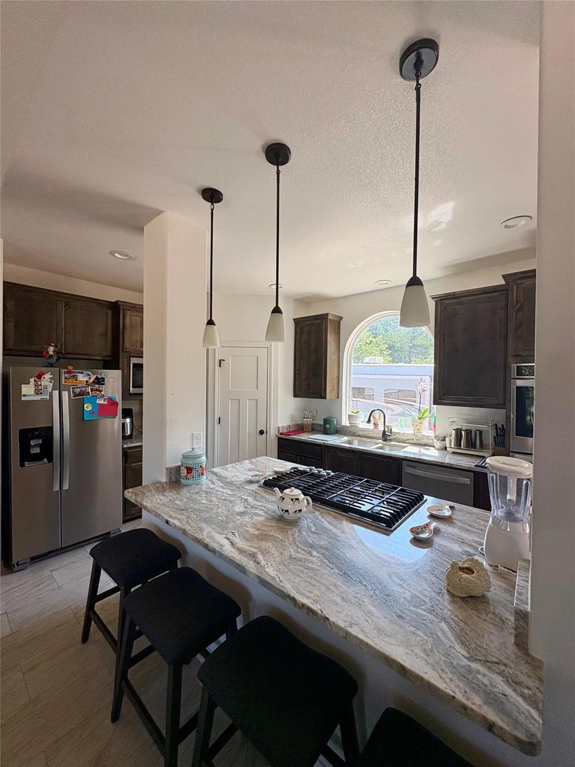 Photo of 668 Fairview DR