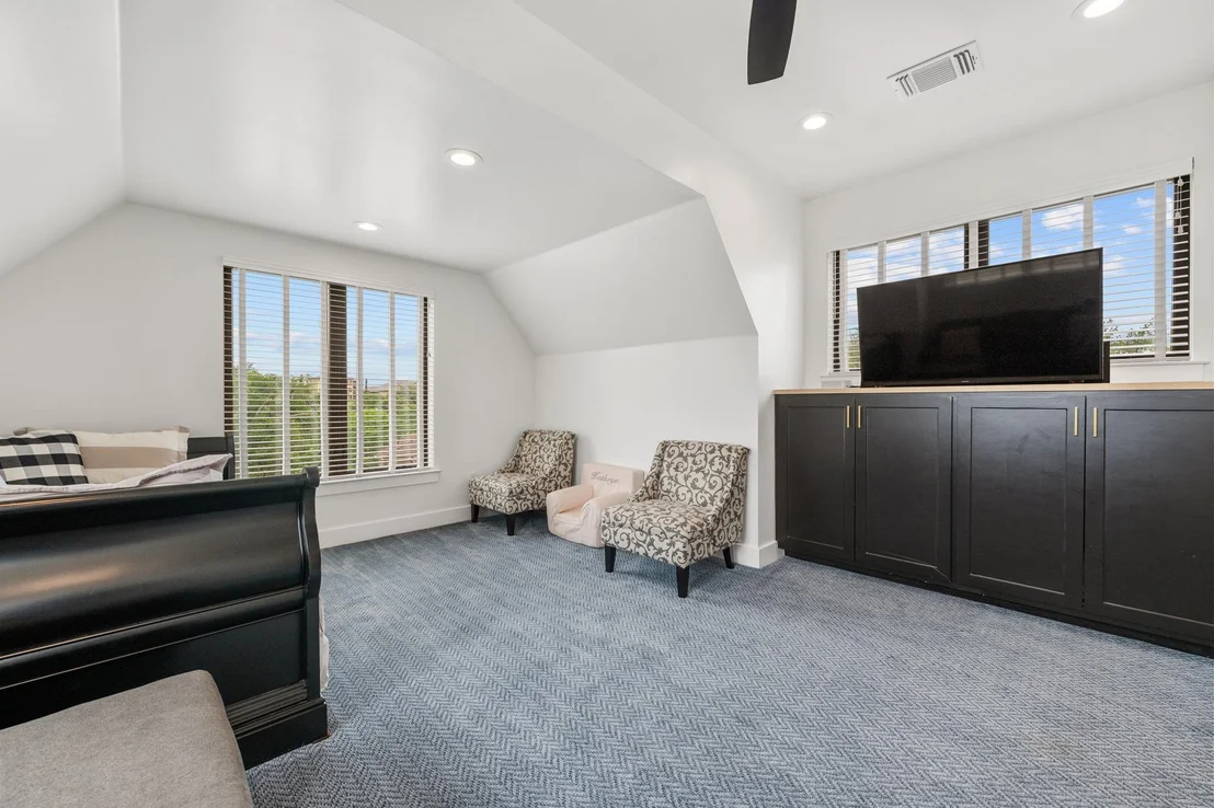 Photo of 111 Florentine