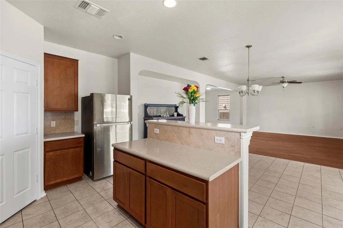 Photo of 8613 Capitol View DR