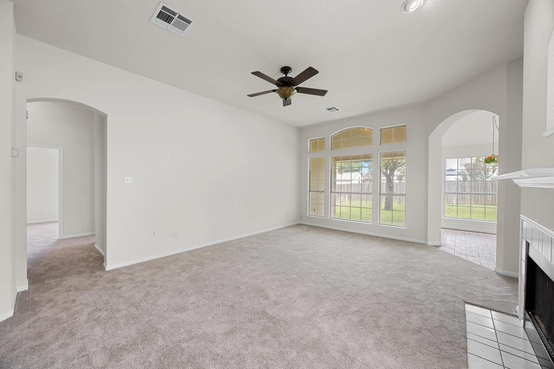 Photo of 706 Cornell DR