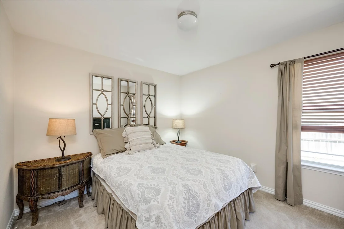 Photo of 1323 Talley LOOP