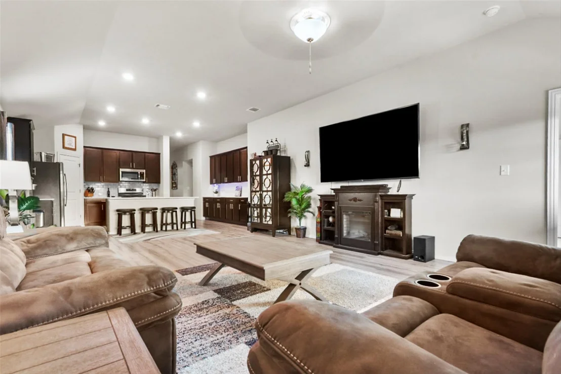 Photo of 320 Bright Star LN