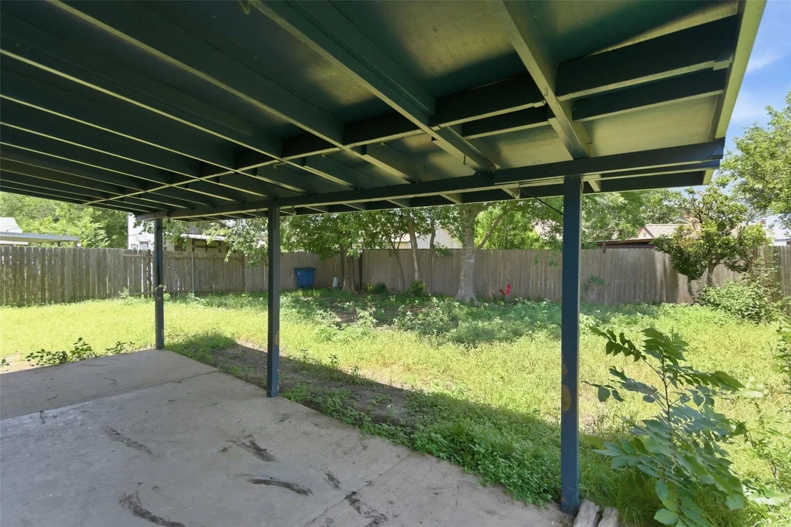 Photo of 11008 Jordan LN