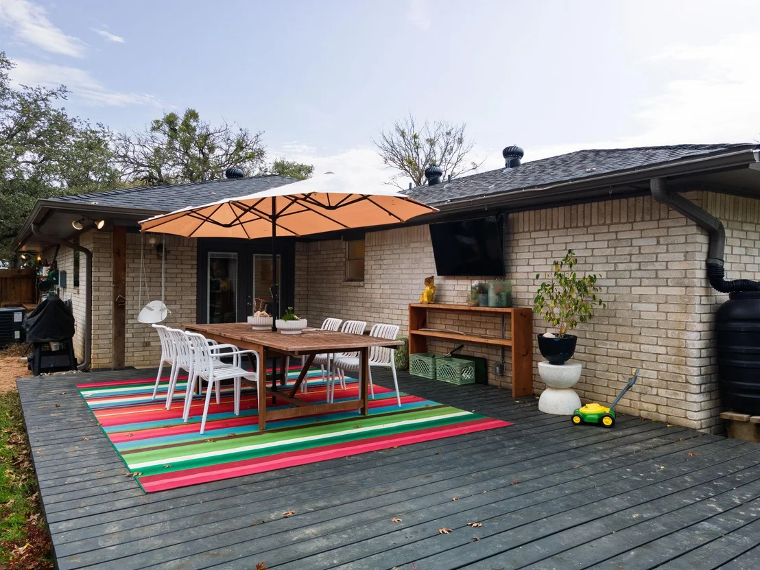 Photo of 531 Santa Clara RD