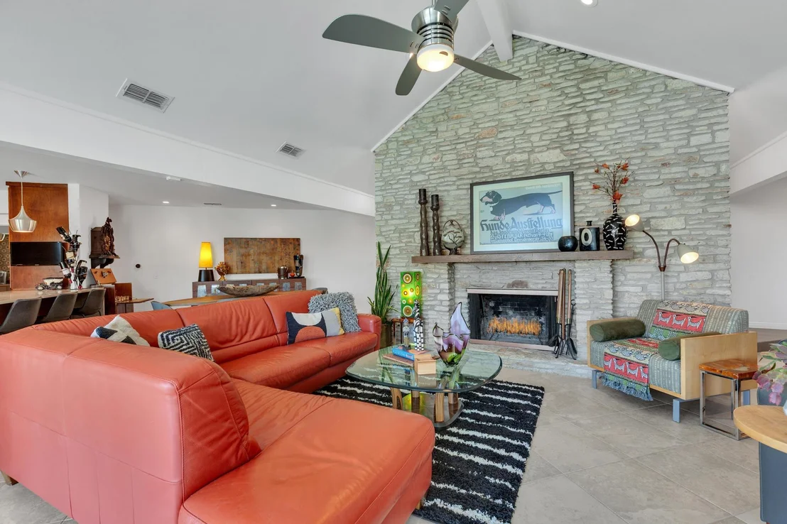 Photo of 402 Eagle
