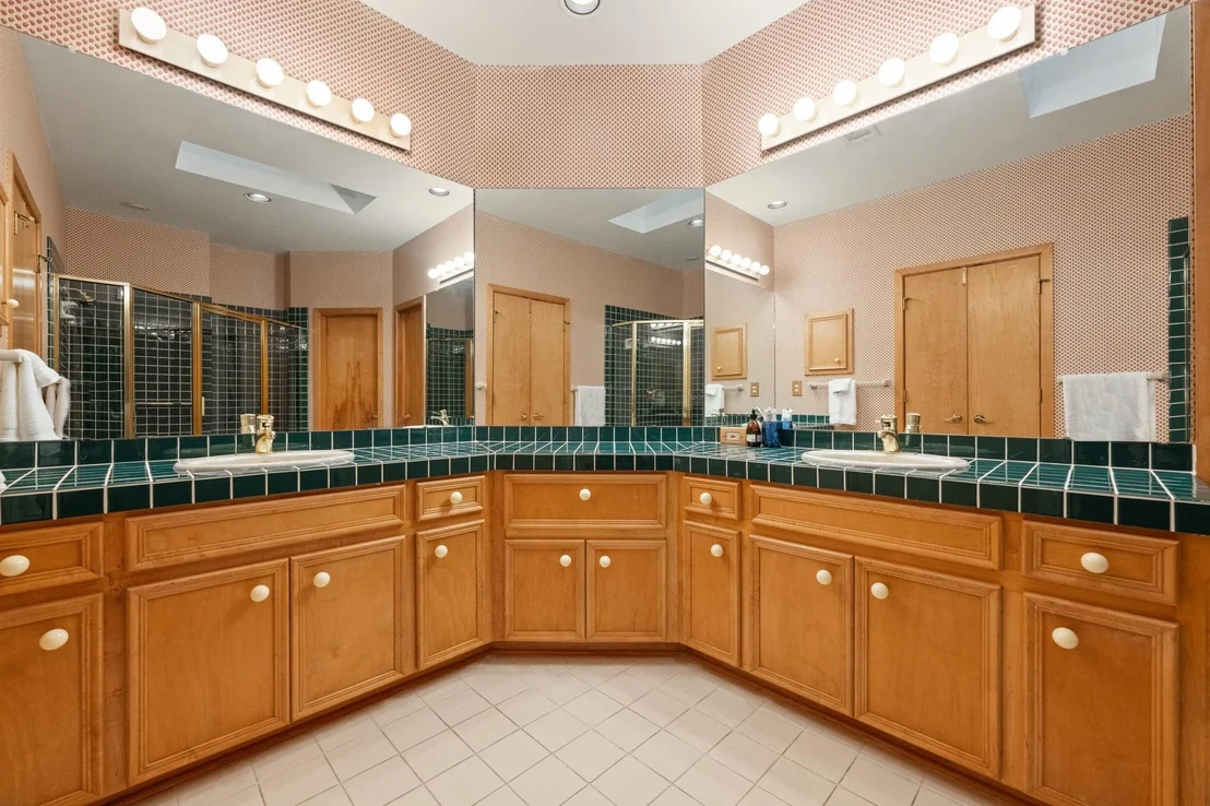 Photo of 5918 Mountain Villa DR