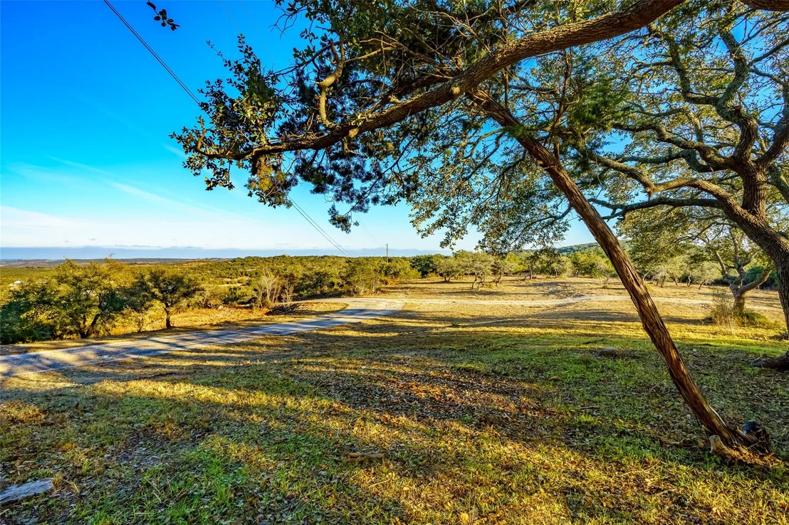 Photo of 20811 Hamilton Pool RD
