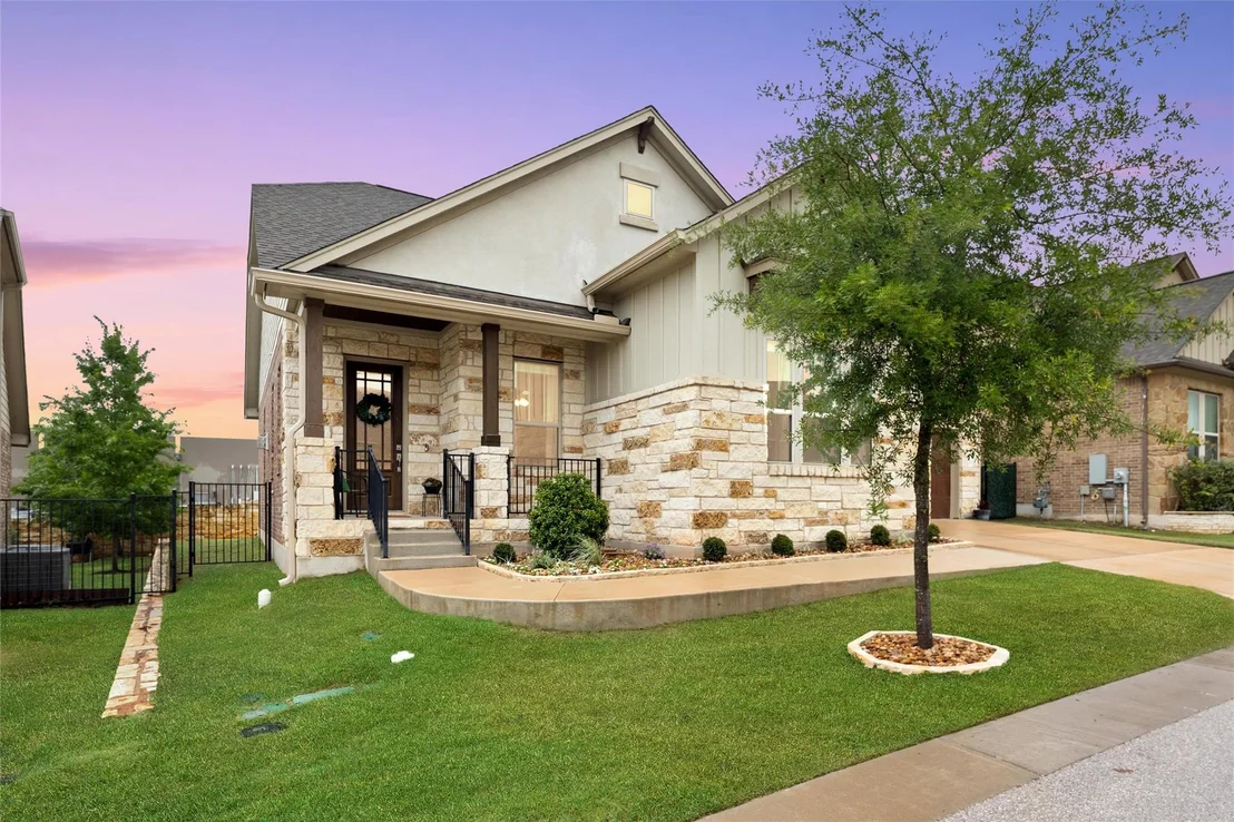 Photo of 143 Bright Valley WAY
