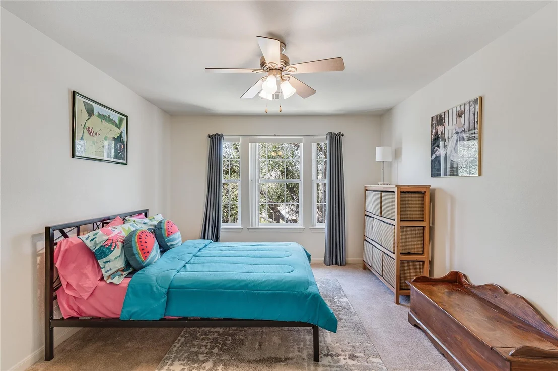Photo of 2535 Crenshaw DR