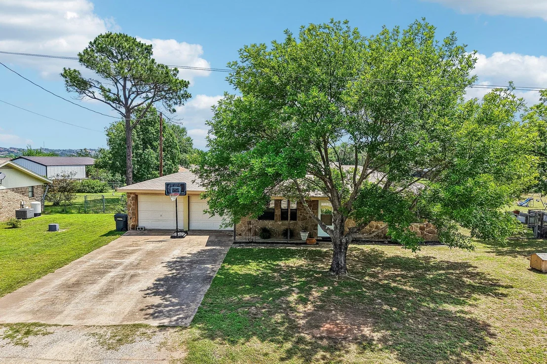 Photo of 115 Mountain View DR
