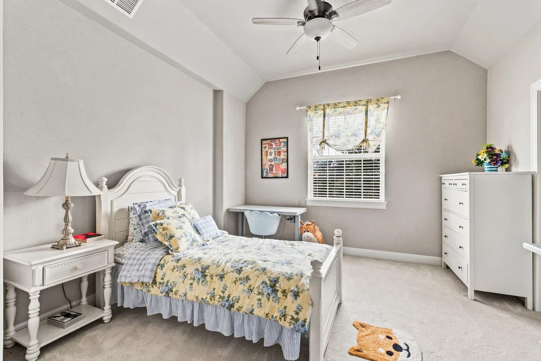 Photo of 2720 Rain Song DR