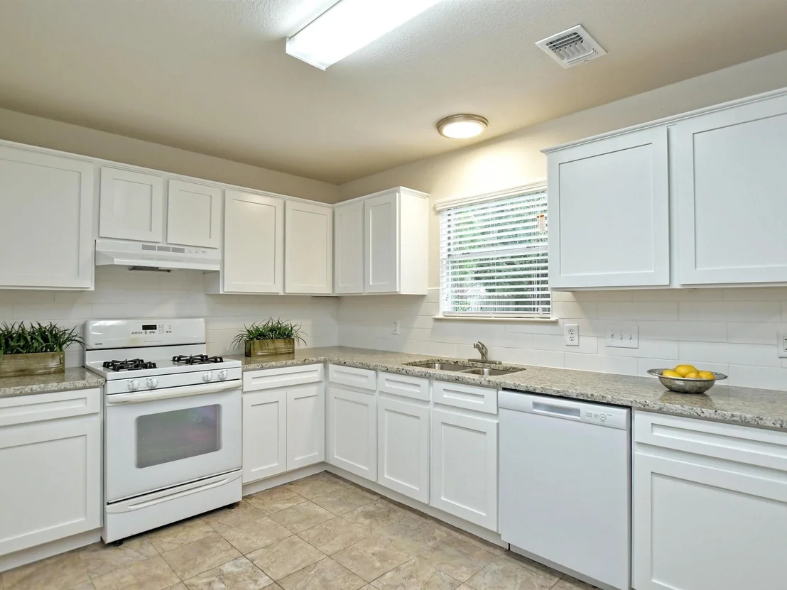 Photo of 12316 Uttimer LN