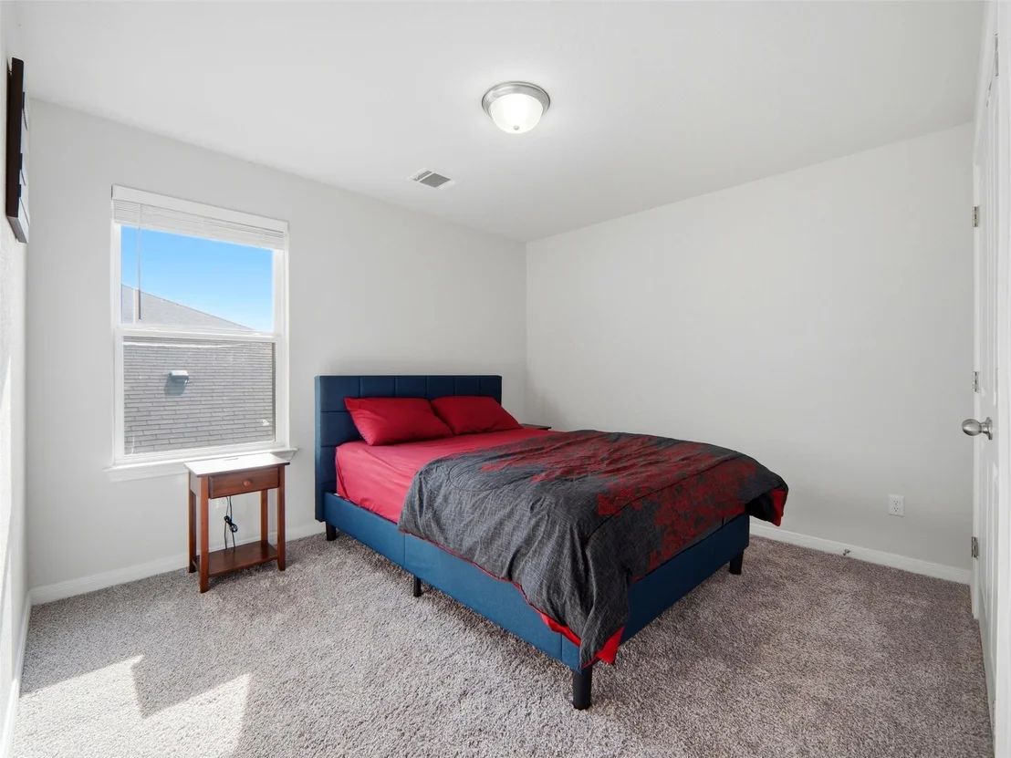 Photo of 135 Mason Hill LN